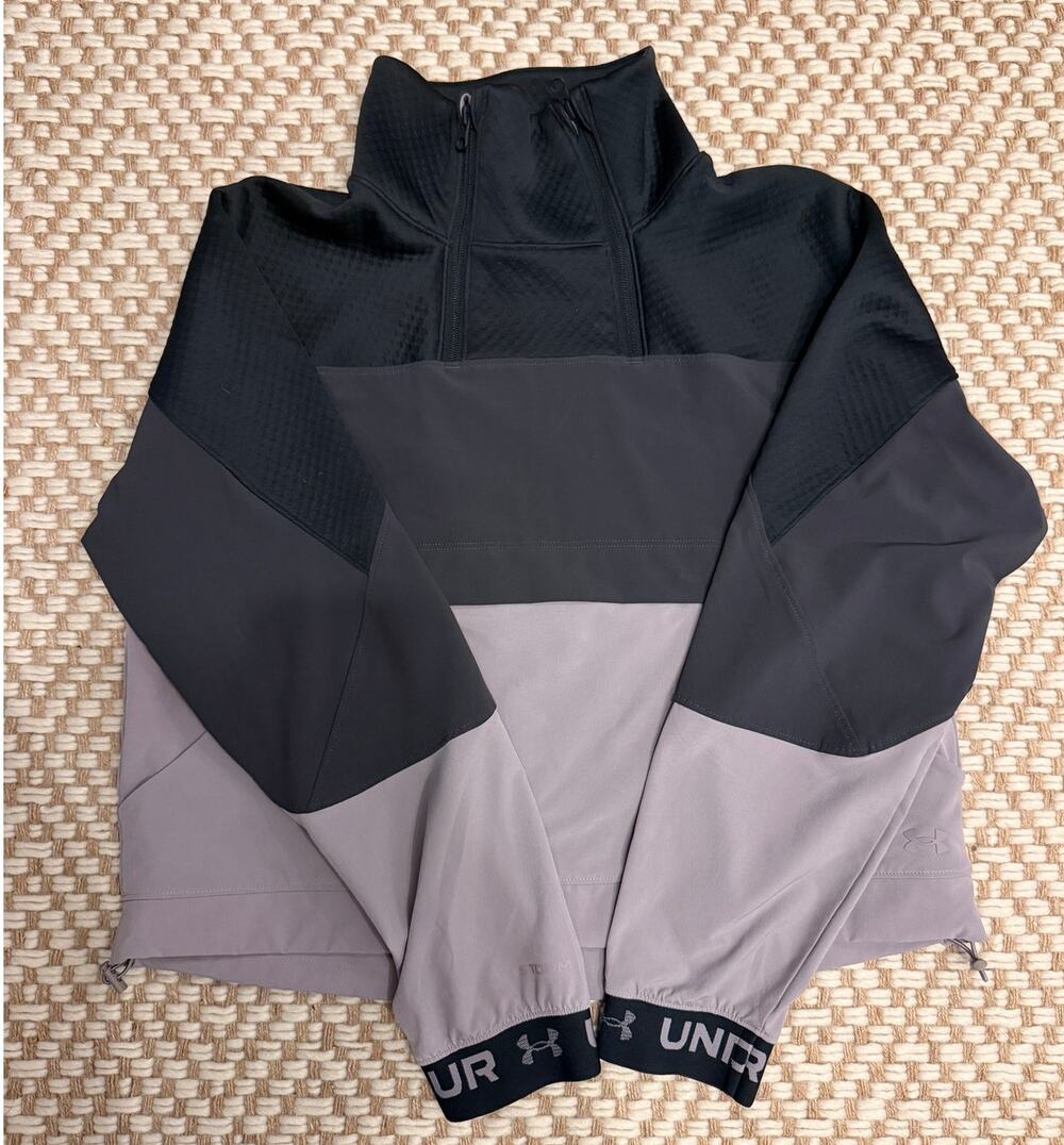 Under Armour (UA) Long Sleeved Workout Top (M)